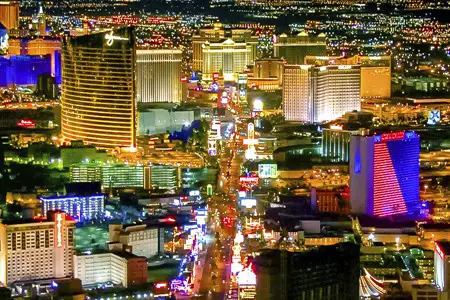How to Get Around Las Vegas Without a Car [Ultimate Guide]