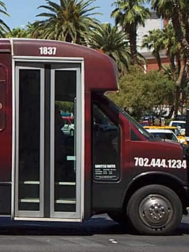 Las Vegas Airport Shuttles To Hotels Easy Guide Story FeelingVegas las-vegas-airport-shuttles-to-hotels-easy-guide-story-feelingvegas