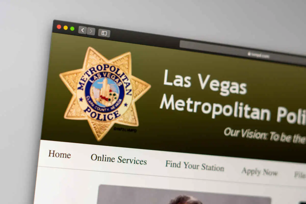 Why Do Las Vegas Police Wear Yellow? 2 Yellow Uniforms Are A Colorful Solution to Police Stereotypes