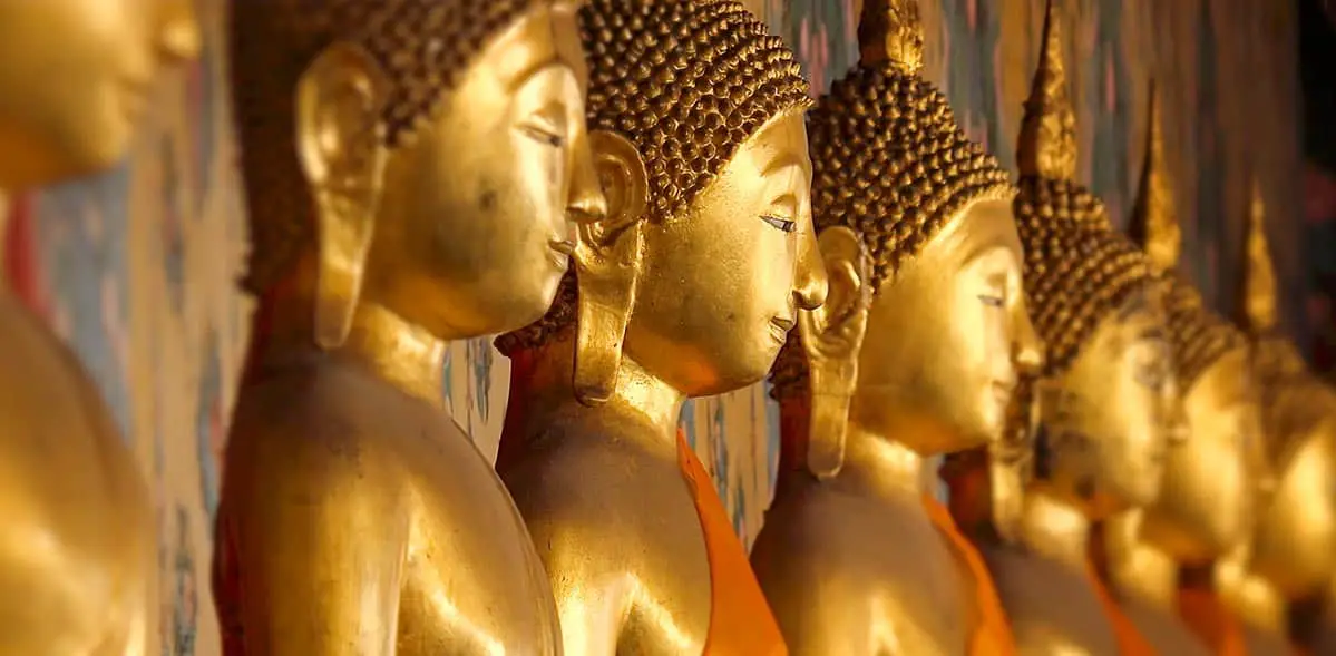 About Bryan Mullennix 4 Buddhas in China © Bryan Mullennix
