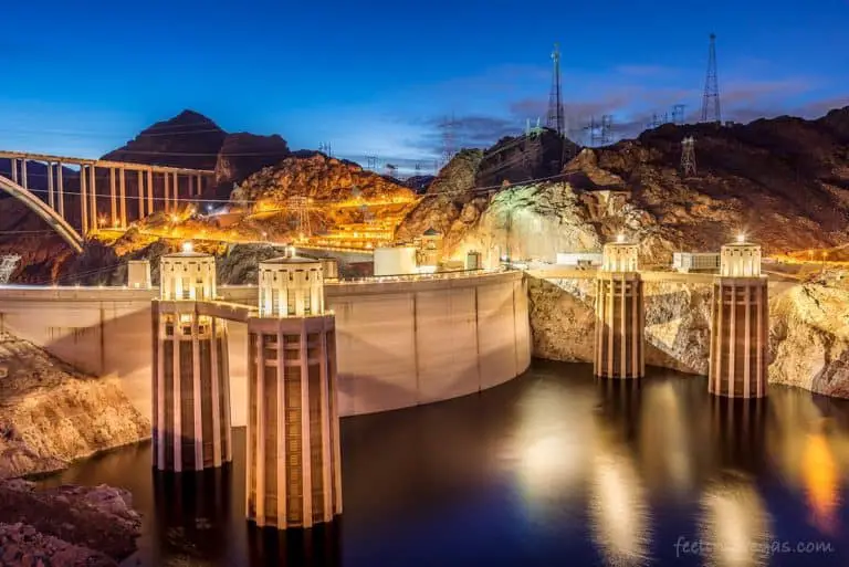 The Two Best Ways to Get to Hoover Dam From Las Vegas