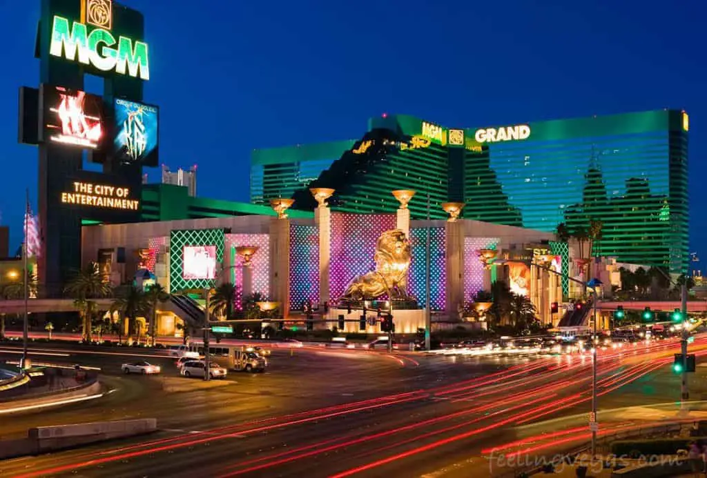 Luxor Parking Fees 2023 (Plus Parking Tips & Tricks) FeelingVegas