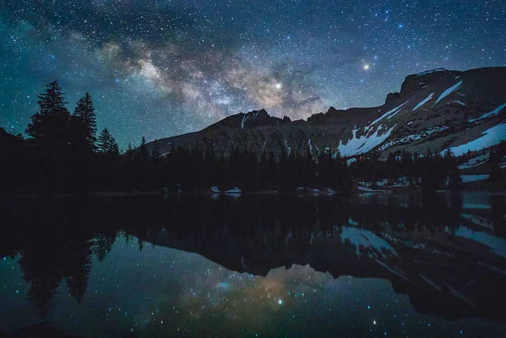 13 Best National & State Parks Near Las Vegas (AWESOME!) 20 Milky Way over Stella Lake in Great Basin National Park