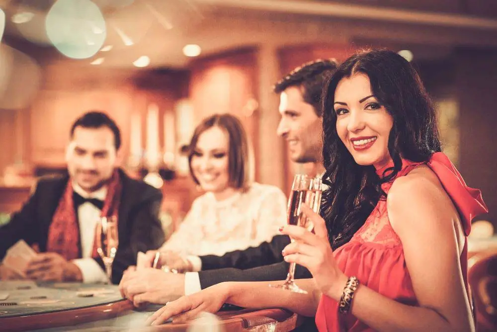 Can You Take Pictures In a Casino in Las Vegas? (Explained) 2 Tips for taking pictures in a casino in Las Vegas