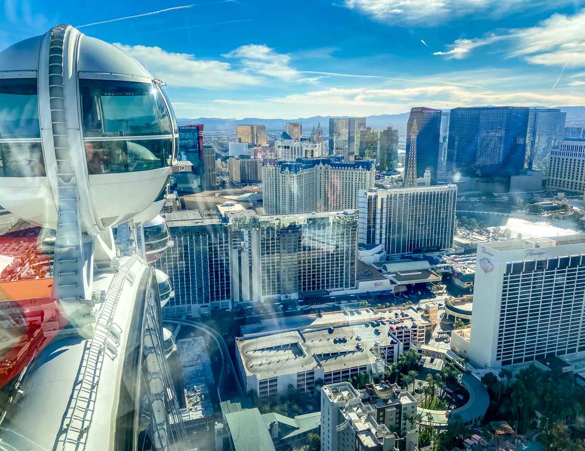 High Roller Las Vegas Cost (Best Times to Ride) 13 View from the High Roller