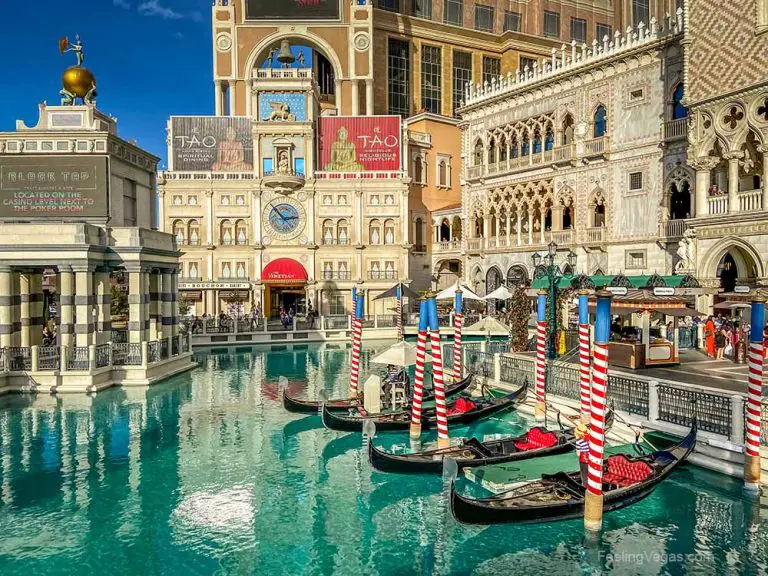 Does the Venetian Hotel Have Balconies? (Las Vegas)