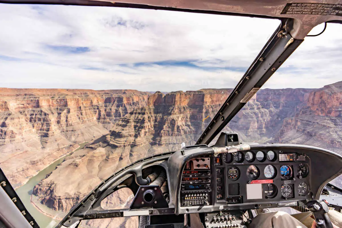 15 Best Grand Canyon Tours From Las Vegas (Explore!) Grand Canyon Tours 9 Ace of Adventure Air Tour With Limo
