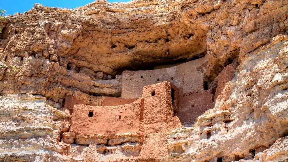 Montezuma Castle is on the way to the Grand Canyon from Phoenix