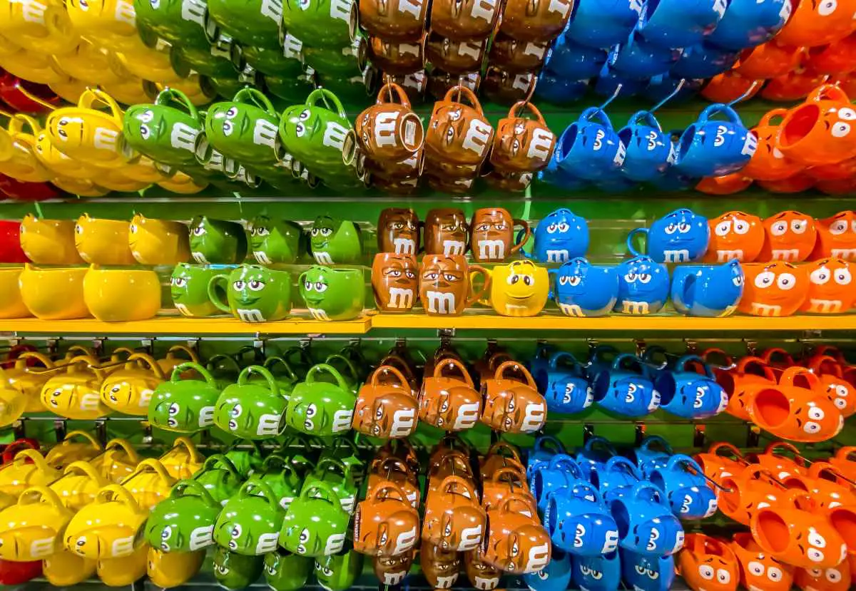 m&m souvenirs collectables