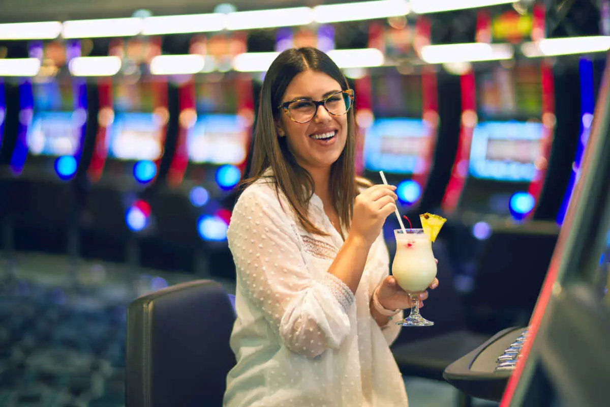 What Kind of Free Drinks Do Las Vegas Casinos Offer