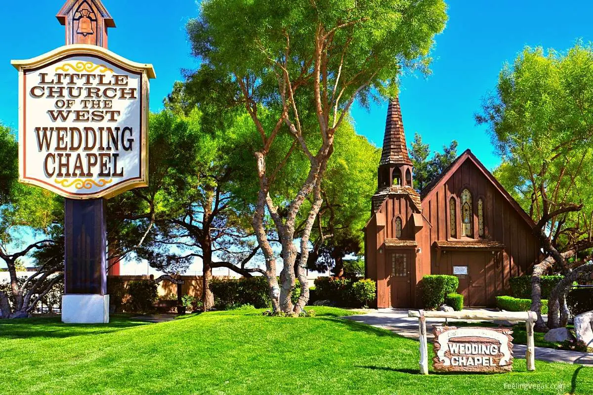 9 Most Famous Wedding Chapels in Las Vegas (Pictures) 6 Little Church of The West may be the best wedding chapel in Vegas