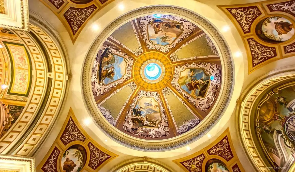 Painted ceiling at The Venetian Resort: Can you check in early at The Venetian