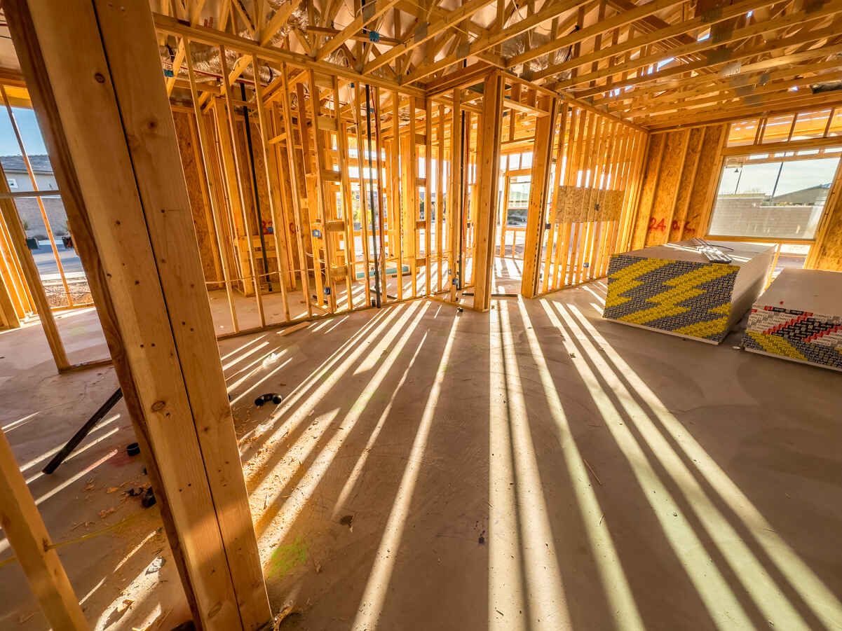 Why Don’t Las Vegas Homes Have Basements? ( 3 Reasons ) 2 Las Vegas home under construction