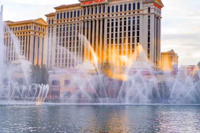 Bellagio Fountain Show Times & Song List (2023 Schedule) FeelingVegas