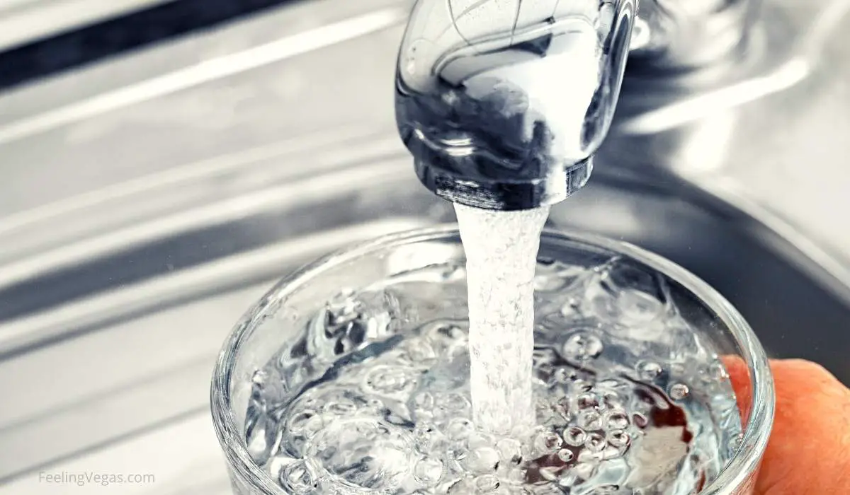 This Is Why the Water Tastes So Bad in Las Vegas (Answered) 3 Fresh clean tap water