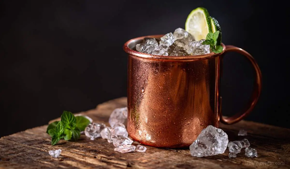 Top 10 Drinks To Order in a Las Vegas Casino (Revealed!) 3 moscow mule casino drink