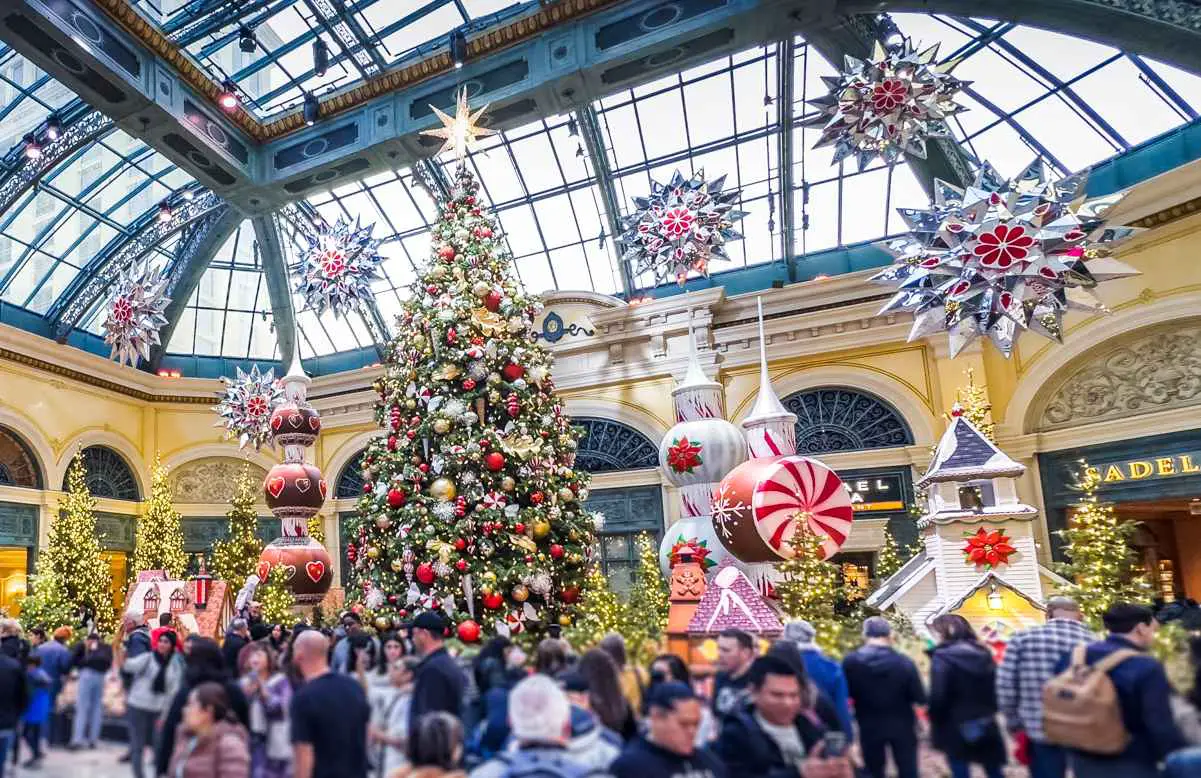 2022 Christmas tree at Bellagio Conservatory & Botanical Gardens