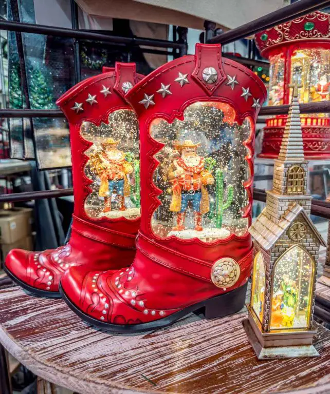 What is Cowboy Christmas in Las Vegas? (Don't Miss It!) 2023 FeelingVegas