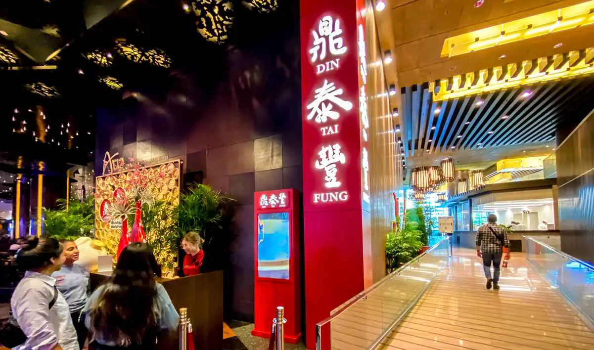 8 Best Restaurants at Aria Las Vegas (Revealed!) 3 Din Tai Fung at Aria