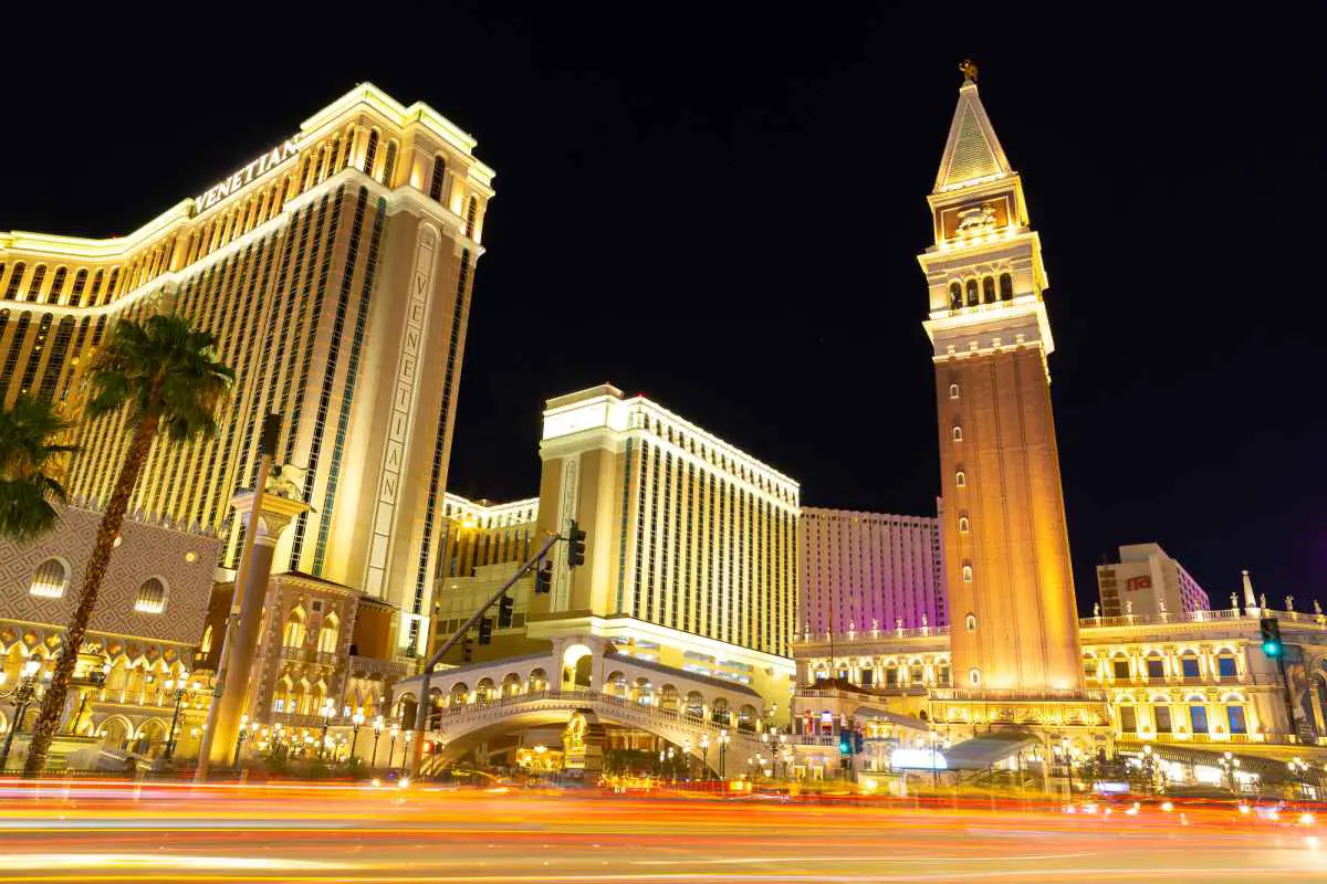 How Much Does the Venetian Hold for Incidentals