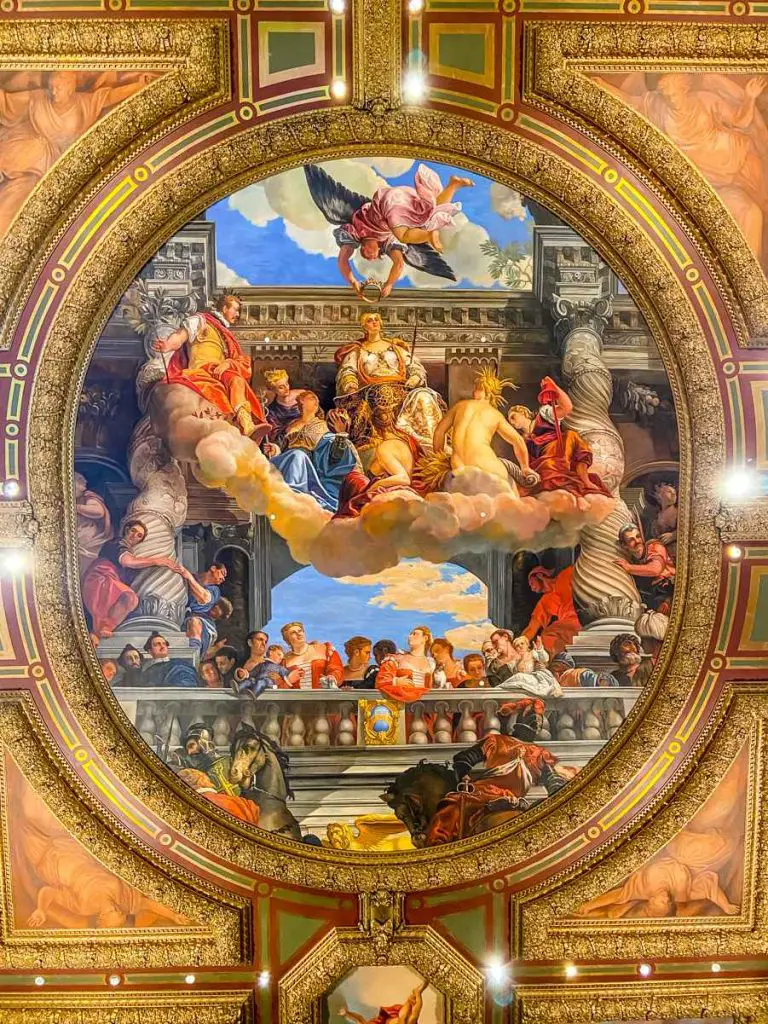 How Much Does the Venetian Hold for Incidentals? (Answered) 3 How To Get Your Venetian Incidental Charges Back