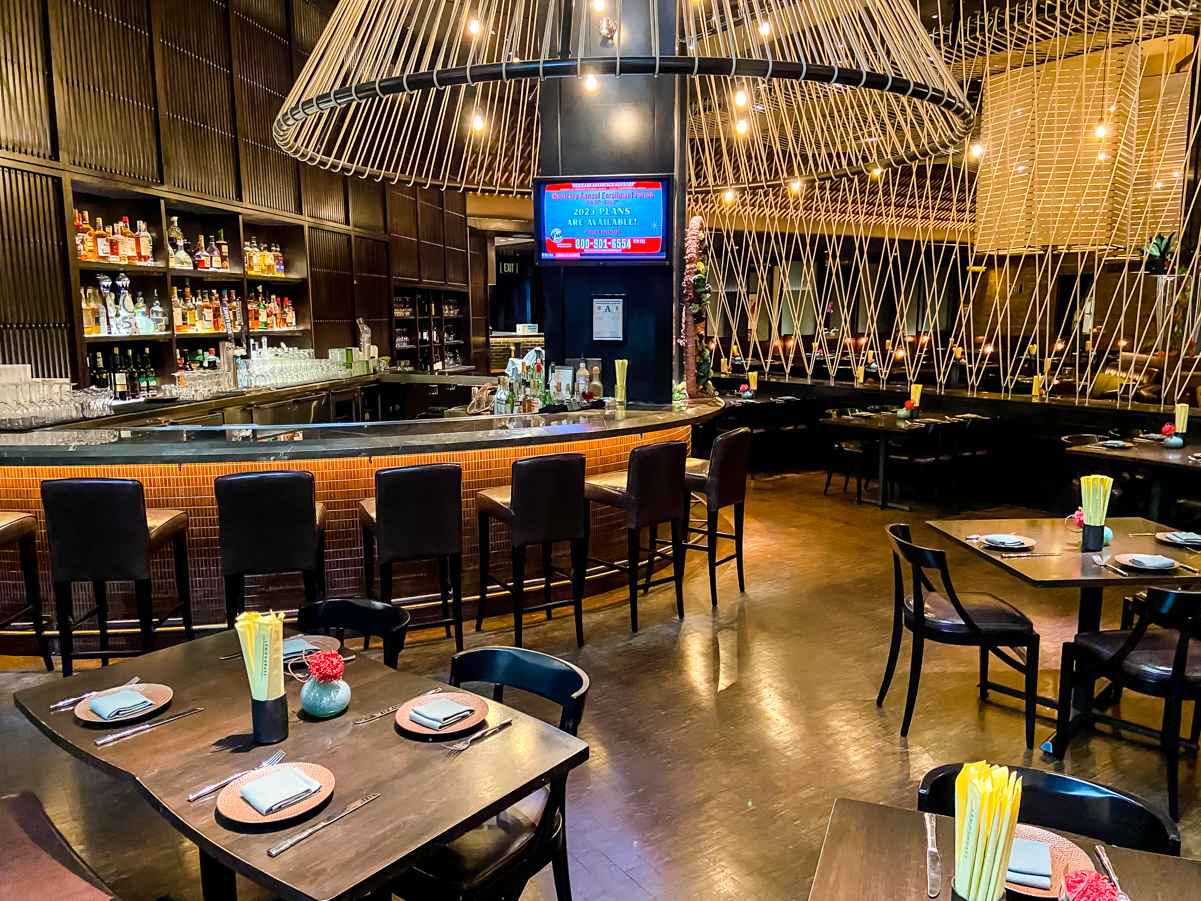 8 Best Restaurants at Aria Las Vegas (Revealed!) 16 Lemongrass dining room