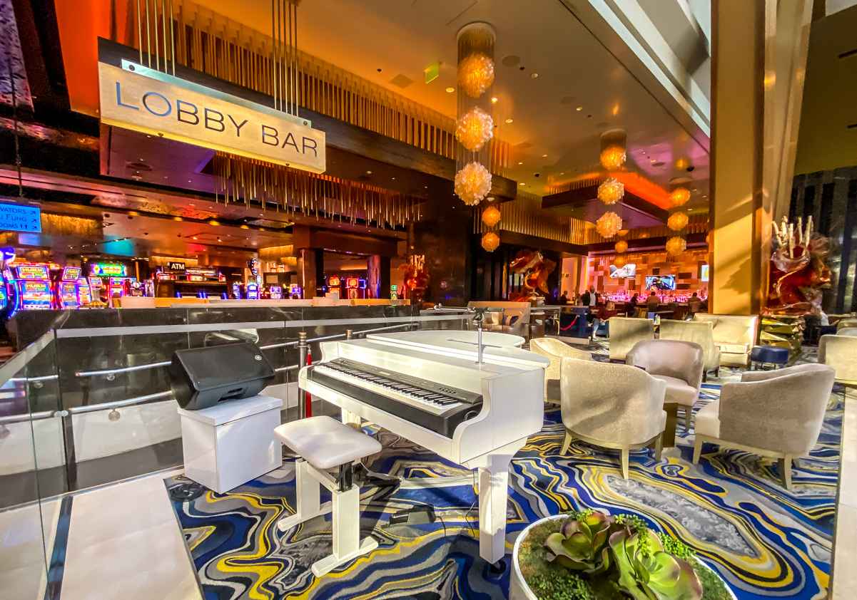 7 Best Bars & Lounges at Aria Las Vegas (Take a Look) 6 Lobby Bar at Aria