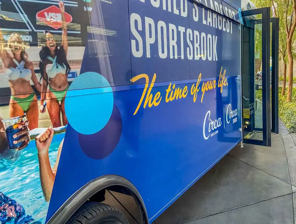 Does the Palazzo Have an Airport Shuttle? (Answered) FeelingVegas