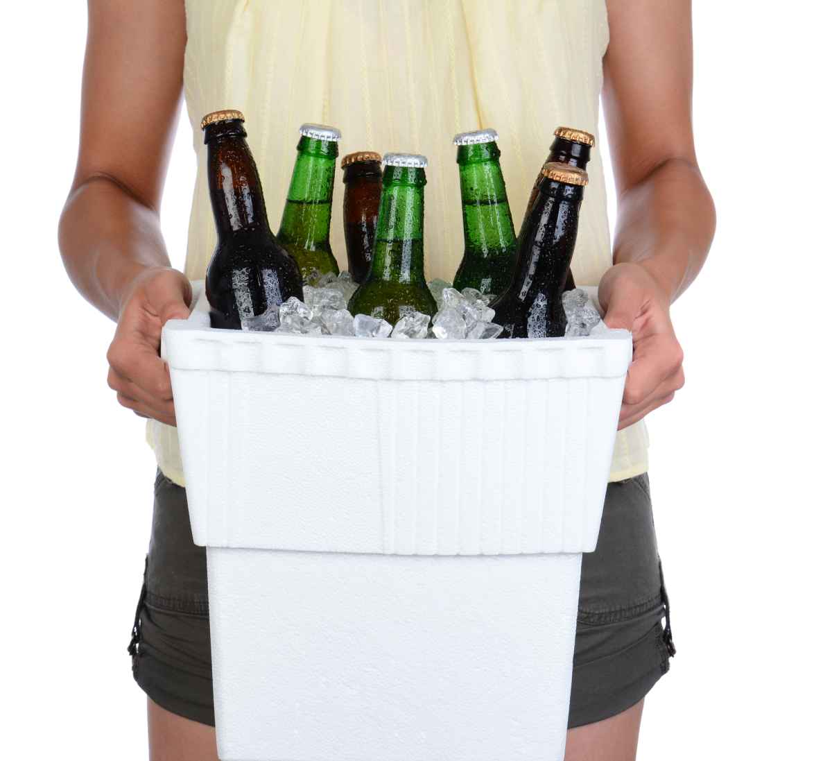 Vegas Hotels: Can You Bring Your Own Alcohol? (Explained) 3 Bringing a Cooler to a Vegas Hotel
