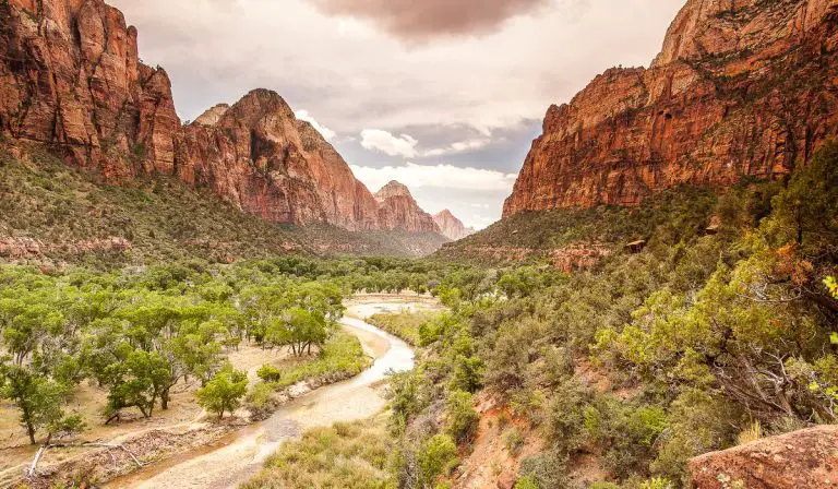 How to See Zion National Park in One Day (Explore!)