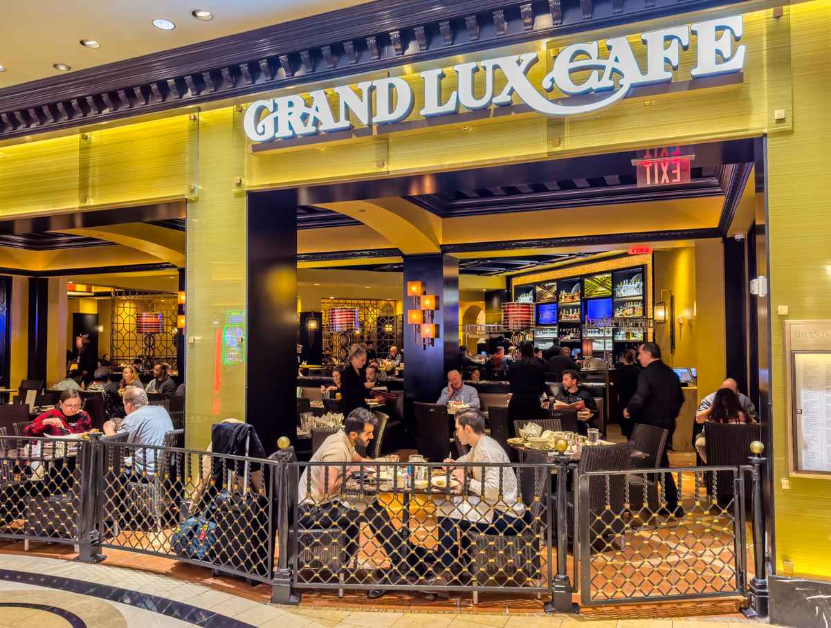 Grand Lux Cafe at Venetian