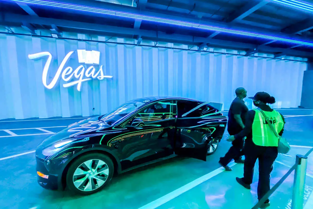 loading into a Tesla on the Vegas Loop