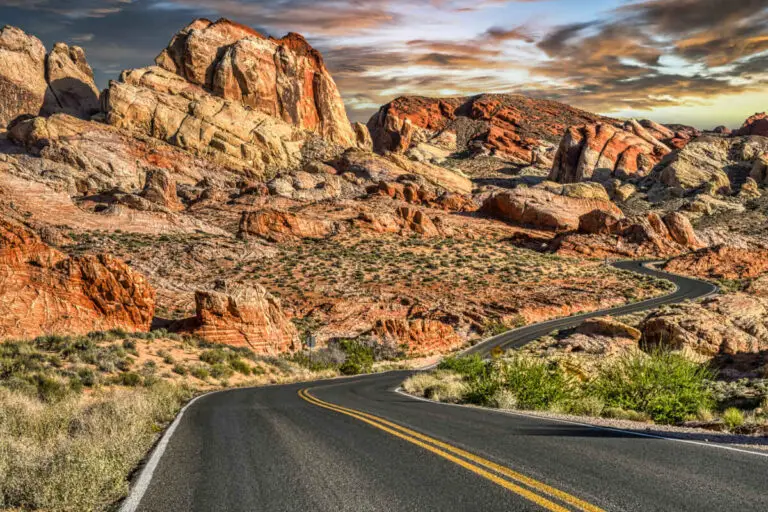16 Best Day Trips from Las Vegas (Ultimate Guide & Map)