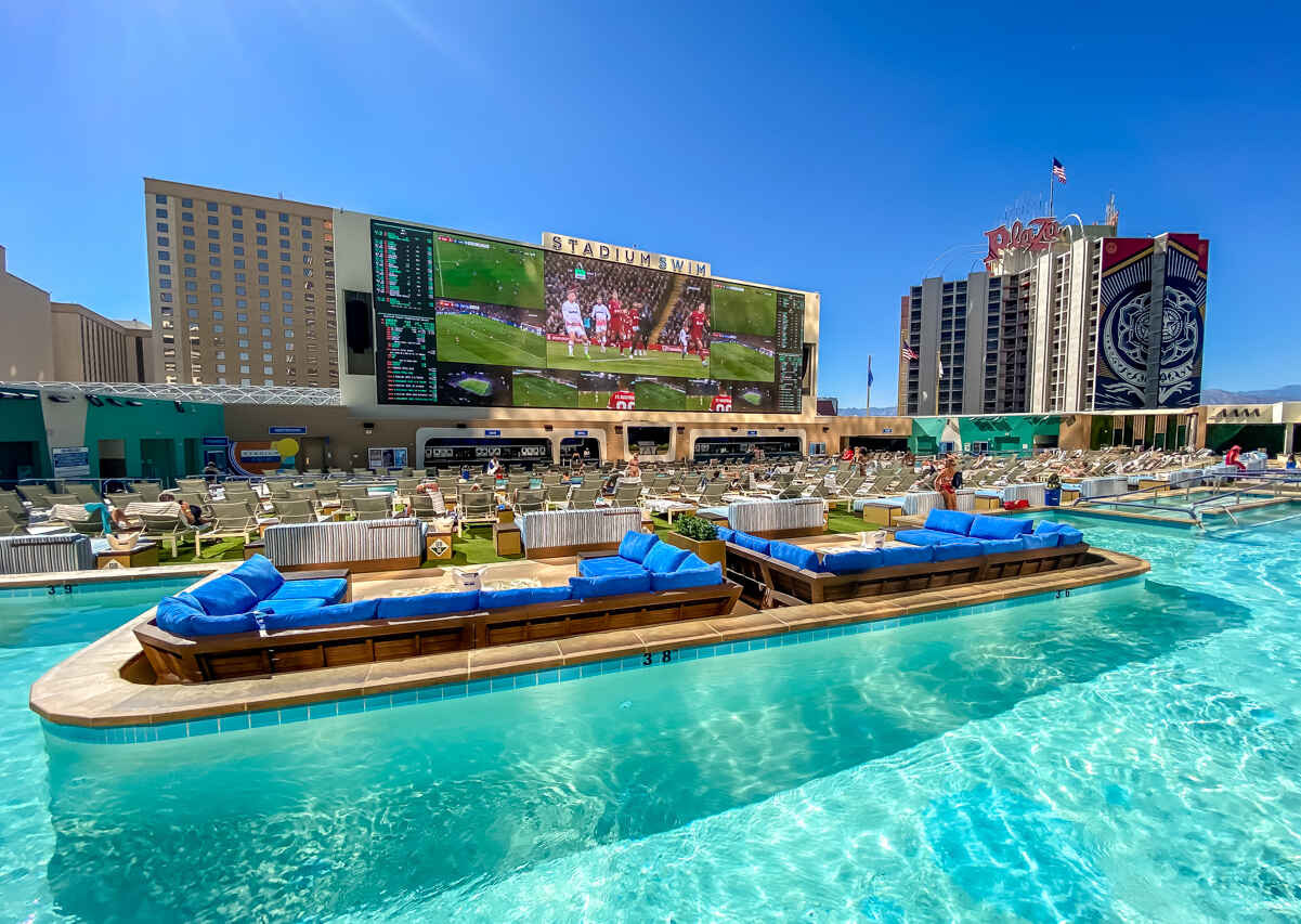 March Madness in Las Vegas: Top Viewing Parties (2023) 3 Circa Stadium Swim March Madness