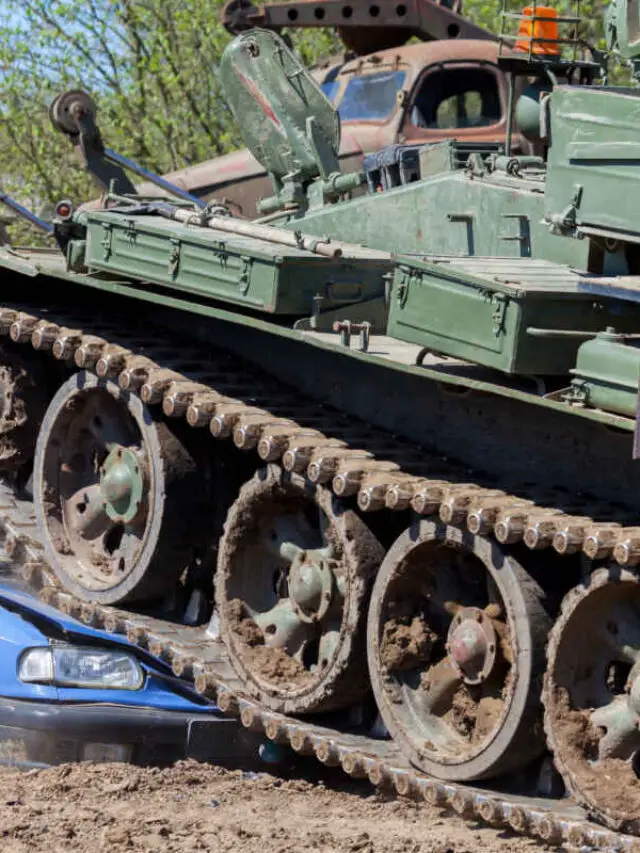 Can You Drive a Tank in Vegas Story FeelingVegas