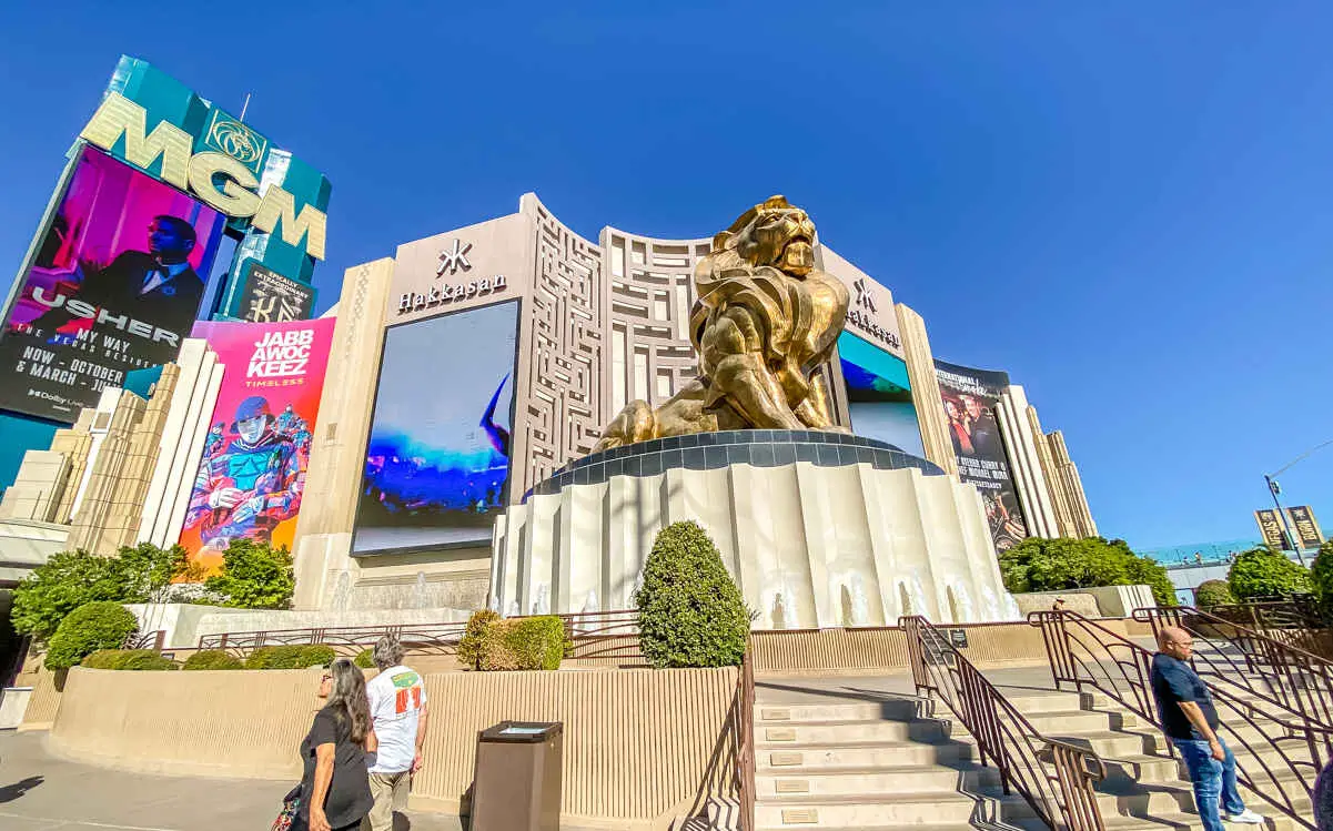 How Long Is the Walk From Excalibur to MGM Grand? (Distance & Map) 2 lion statue outside MGM Grand