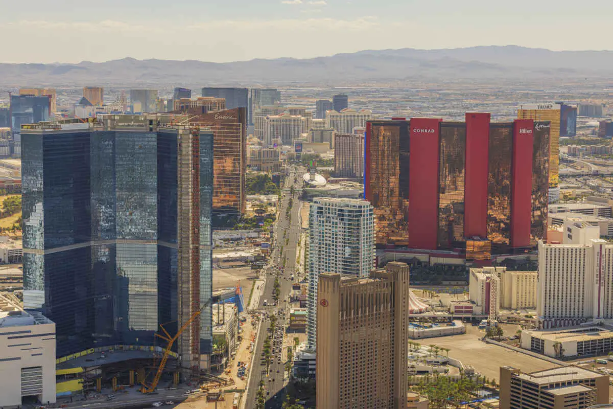 Stratosphere Parking Fee (2024 Parking Fees at The STRAT) 4 Visiting The Strat: Parking Info and Tips