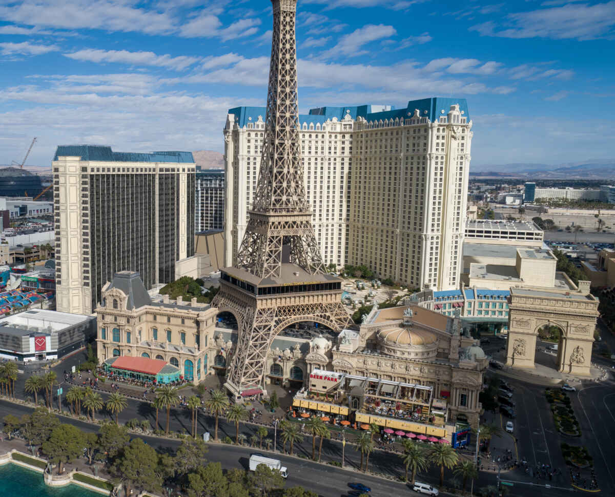 Rendering of the Versailles Tower at Paris Las Vegas (Credit: Bergman Walls & Associates)