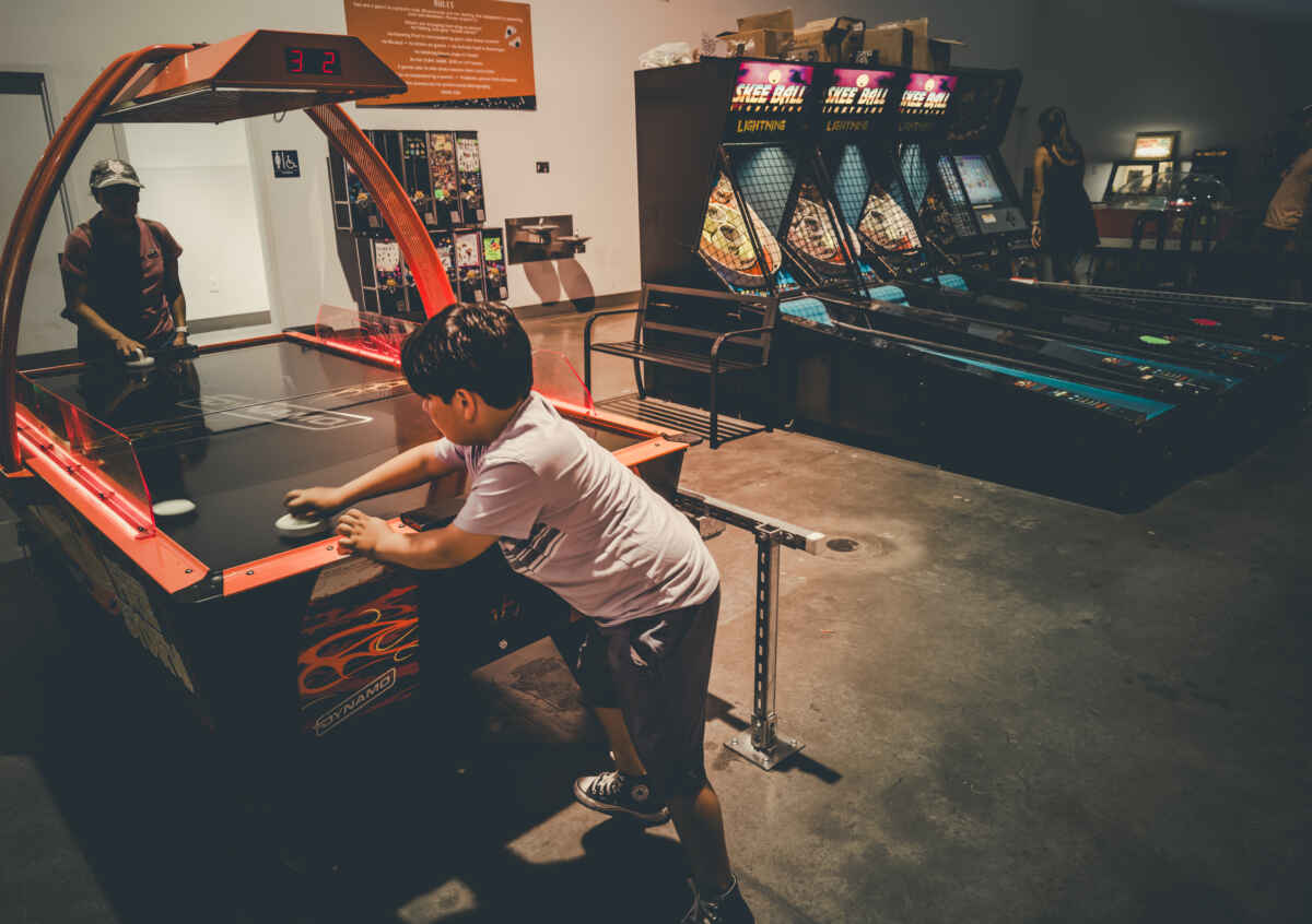 The PHoF in Vegas has other games too, like air hockey and skeeball.