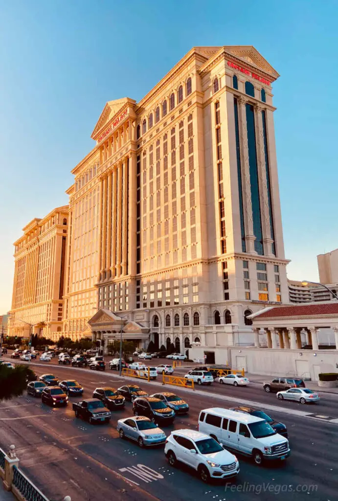 Caesars Rewards work at all Caesars properties including Caesars Palace.