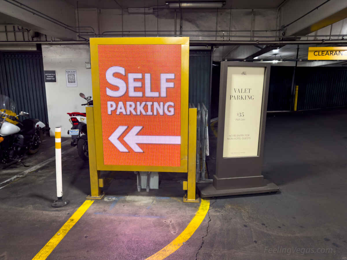 self parking and valet parking at the Venetian Las Vegas