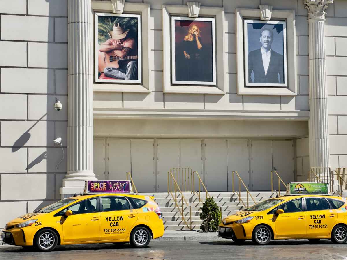 Transportation on the Las Vegas Strip - How to Get Around Without a Car 3 Detailed Analysis of Taxi Services on the Las Vegas Strip