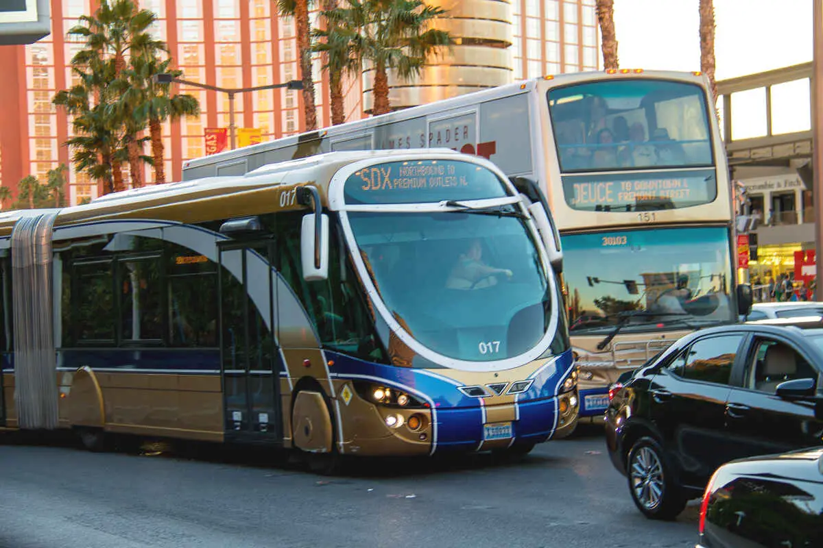 Public Transportation Access to museums in las vegas
