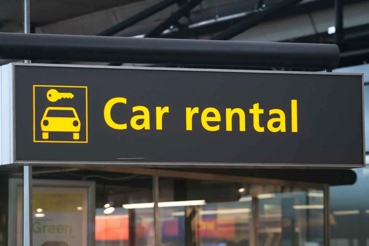 Pros of Renting a Car in Las Vegas