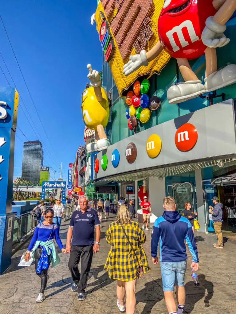 Transportation on the Las Vegas Strip - How to Get Around Without a Car 8 Tips for Navigating the Las Vegas Strip Without a Car