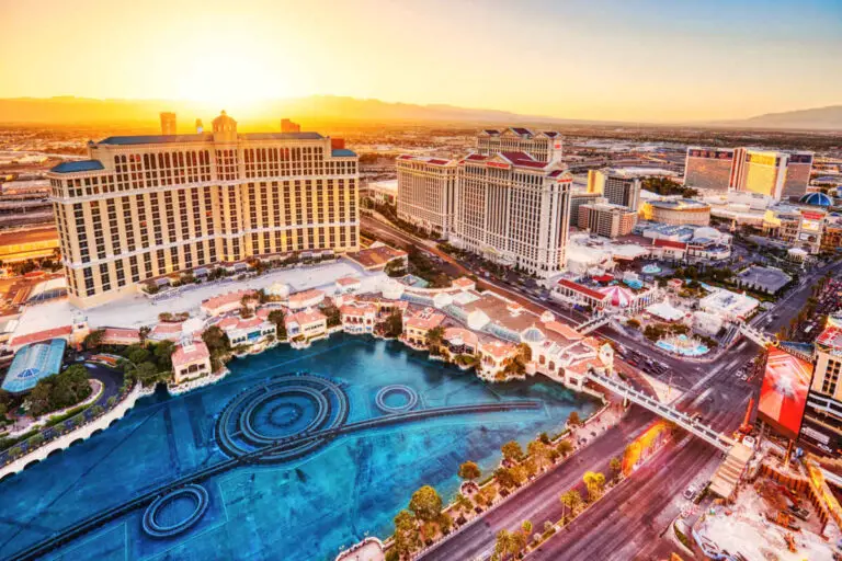 The Ultimate Cheat Sheet to Living Like a Vegas VIP on a Budget: Savvy Secrets for High Rollers on a Dime